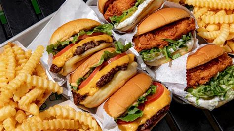 shake shack locations in missouri.